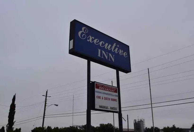 Отель Executive Inn Odessa