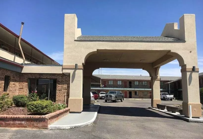 Отель Executive Inn Odessa