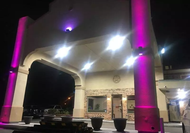 ホテル Executive Inn Odessa