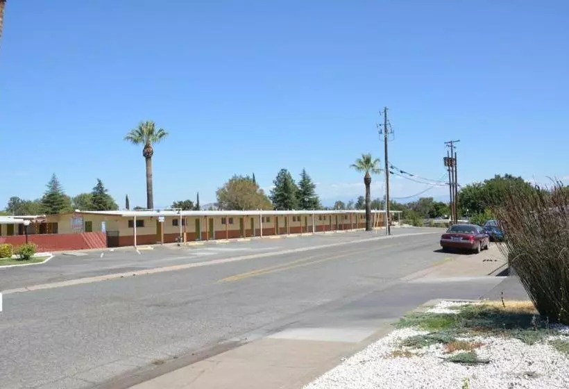 בית מלון כפרי Gateway Inn