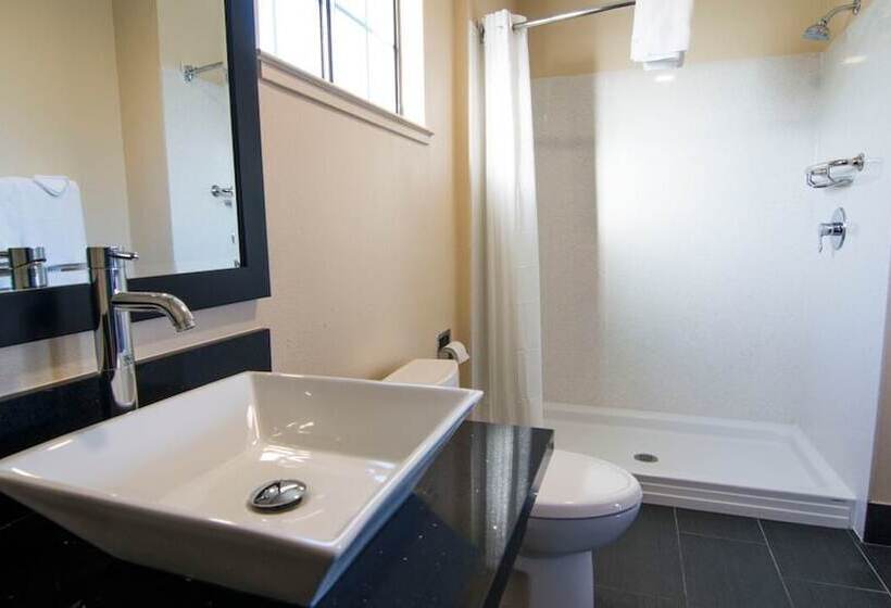 בית מלון כפרי Travelodge By Wyndham Vallejo