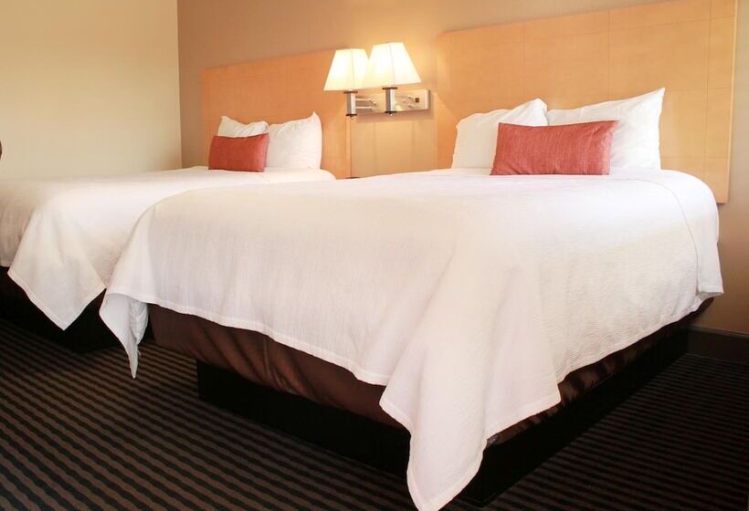 בית מלון כפרי Travelodge By Wyndham Vallejo