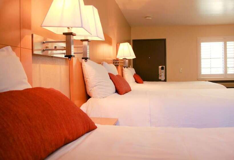 בית מלון כפרי Travelodge By Wyndham Vallejo