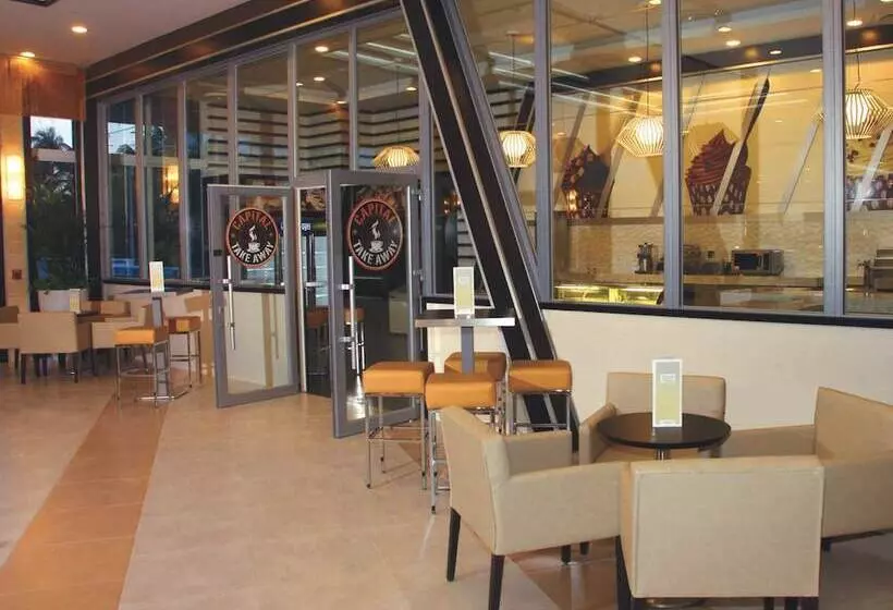 Hotel Riu Plaza Miami Beach