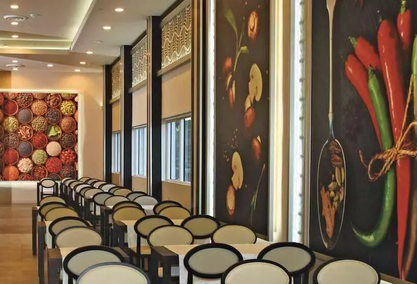 Hotel Riu Plaza Miami Beach