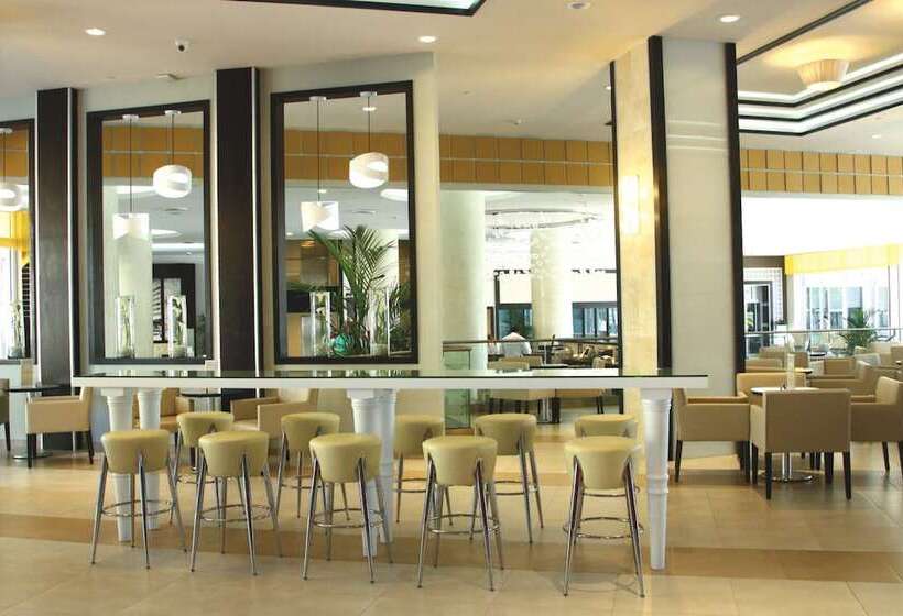 Hotel Riu Plaza Miami Beach