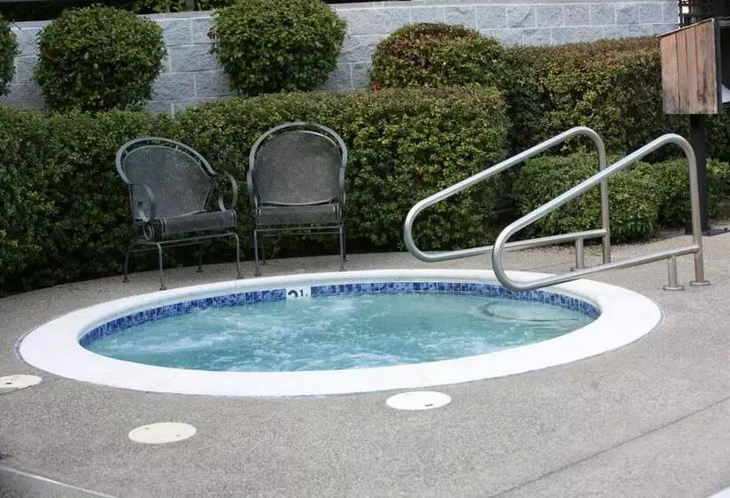 Отель Rocklin Park