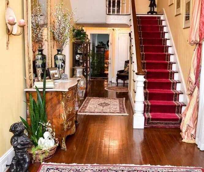 فندق The Richard Johnston Inn & 1890 Caroline House