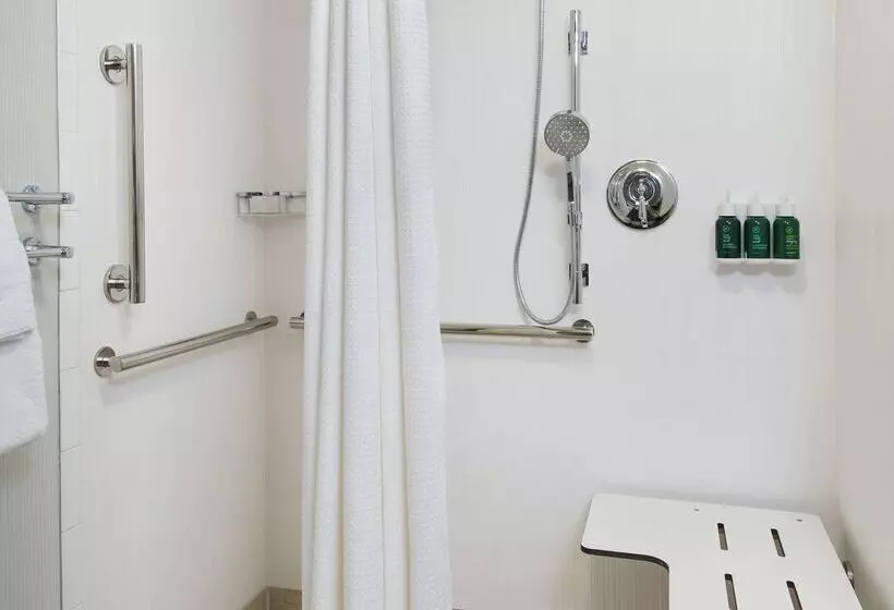 Резиденция Sonesta Es Suites Fresno