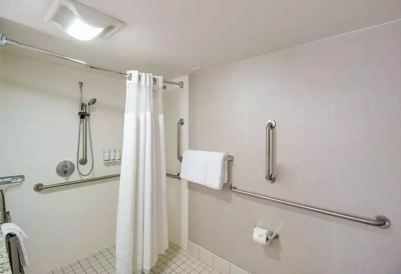 住所  Sonesta Es Suites Huntington Beach Fountain Valley