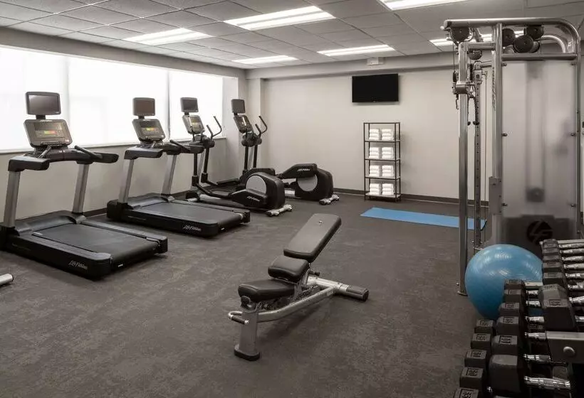 דירת נופש Sonesta Es Suites New Orleans Convention Center