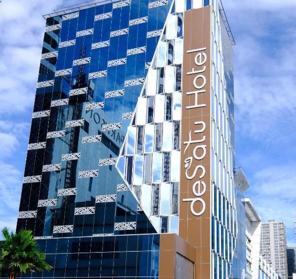 בית מלון כפרי Desatu