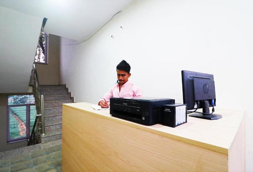 Hotel Oyo 62159 Casa Bela