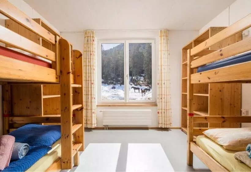 هتل Reitstall Und Saloon San Jon