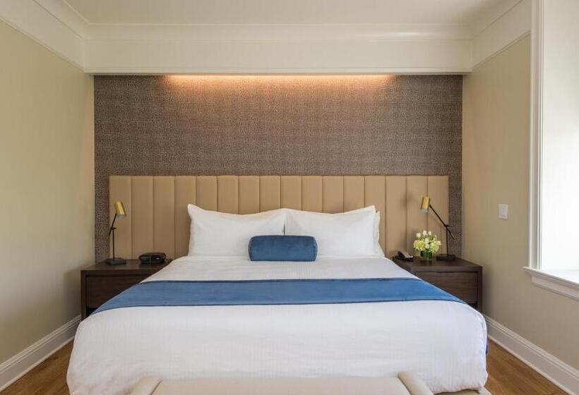 בית מלון כפרי The Abbey Inn & Spa