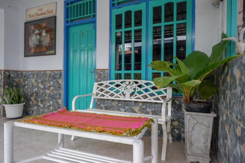 بنسيون Capital O 92929 Hotel New Tirta Kencana Syariah