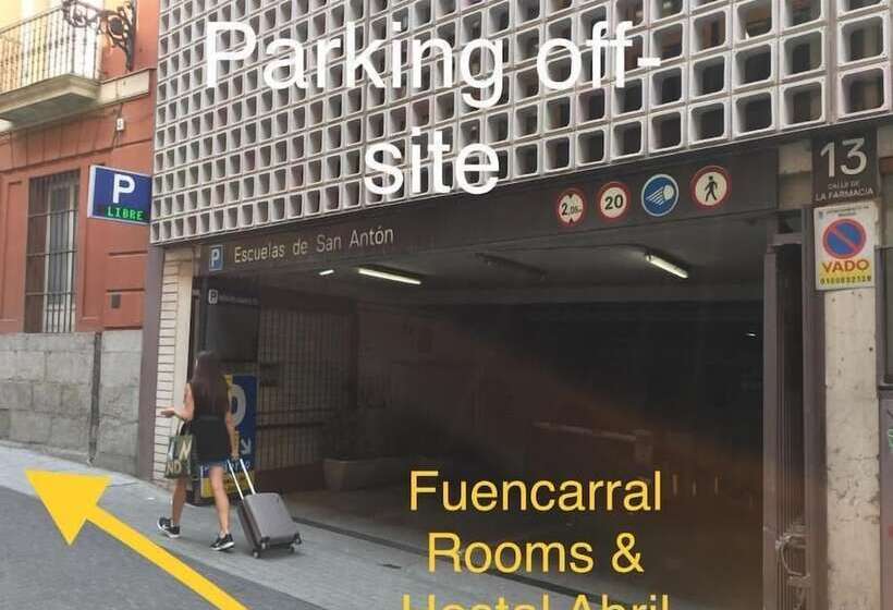 هاستل Fuencarral Rooms