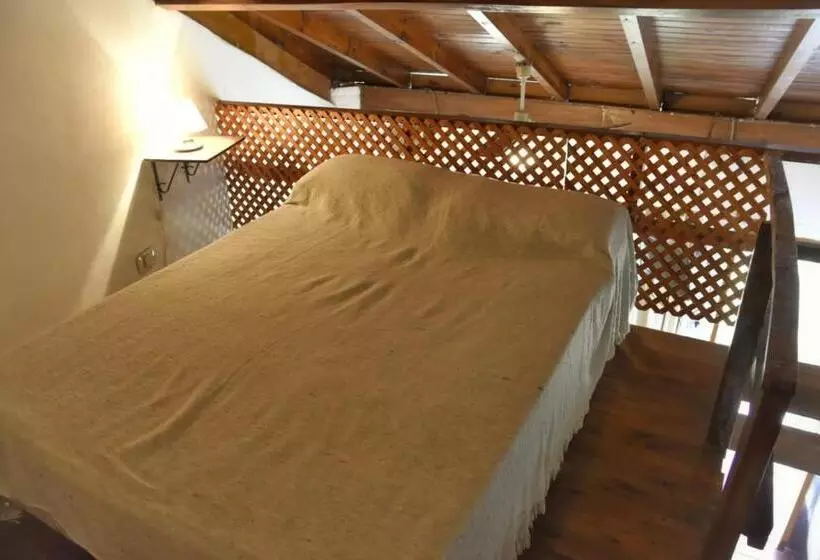 Retkeilymaja Puerto Sosiego