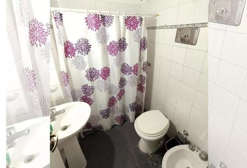 Retkeilymaja Puerto Sosiego