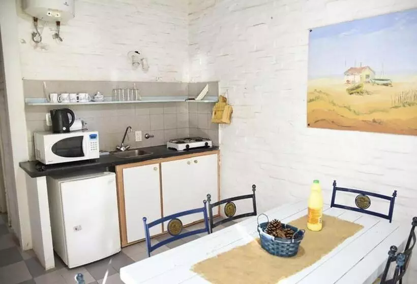 Retkeilymaja Puerto Sosiego