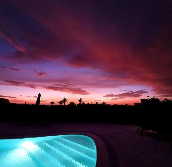 مبيت وإفطار Mana Ecoretreat