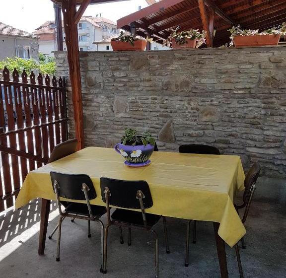 پانسیون Guest Rooms Denitsa