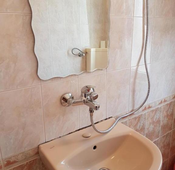 پانسیون Guest Rooms Denitsa