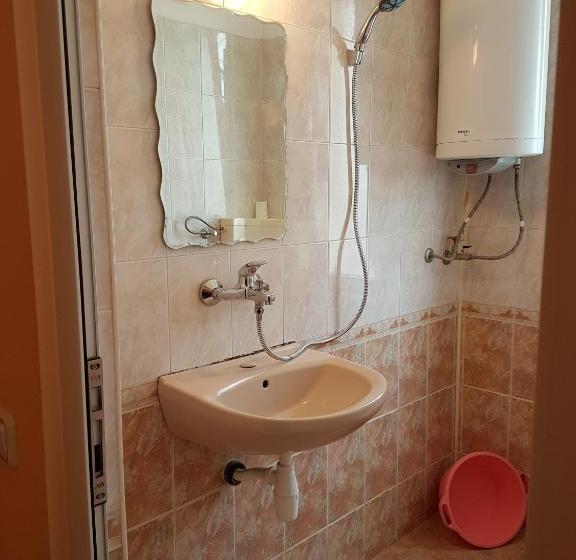 پانسیون Guest Rooms Denitsa