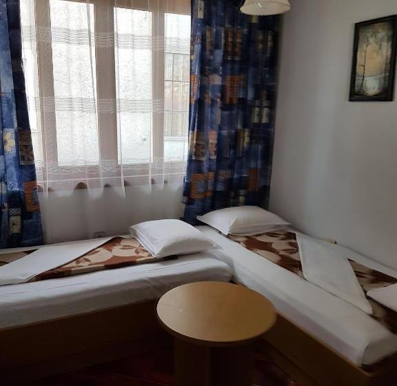 پانسیون Guest Rooms Denitsa