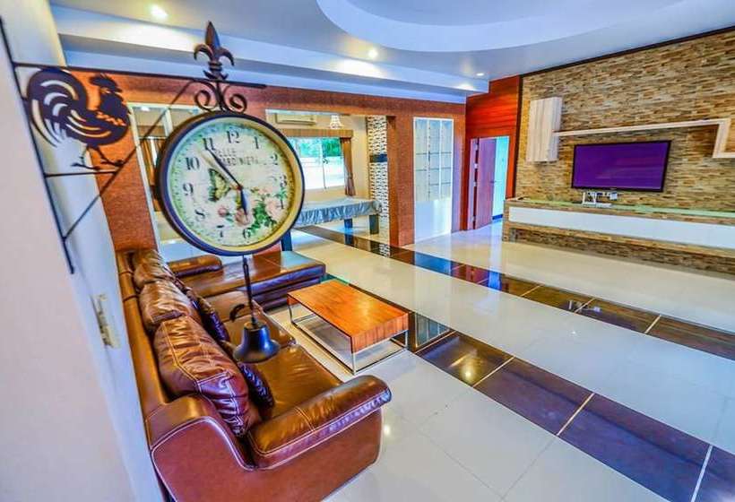 Baan Piamsuk Pool Villa By Pinky