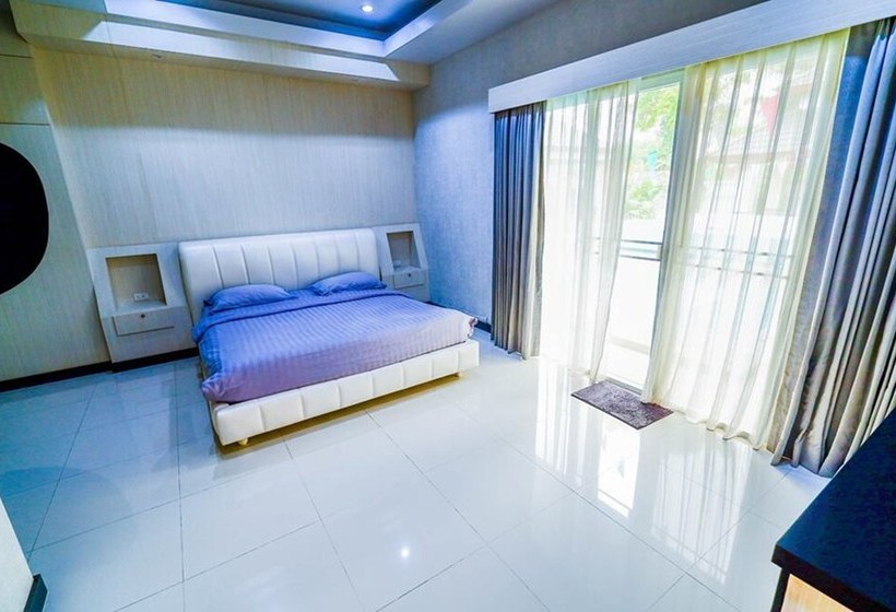 Baan Piamsuk Pool Villa By Pinky