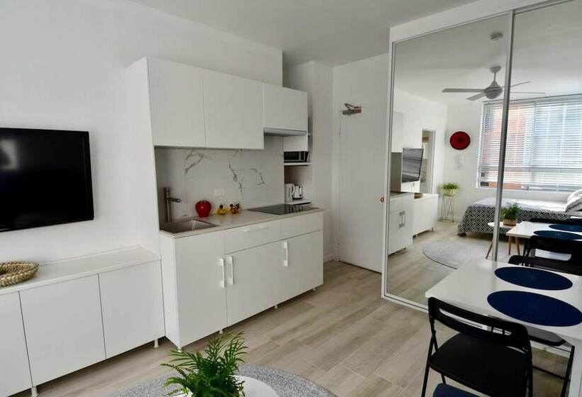 Cute Studio Apartment In Maroubra