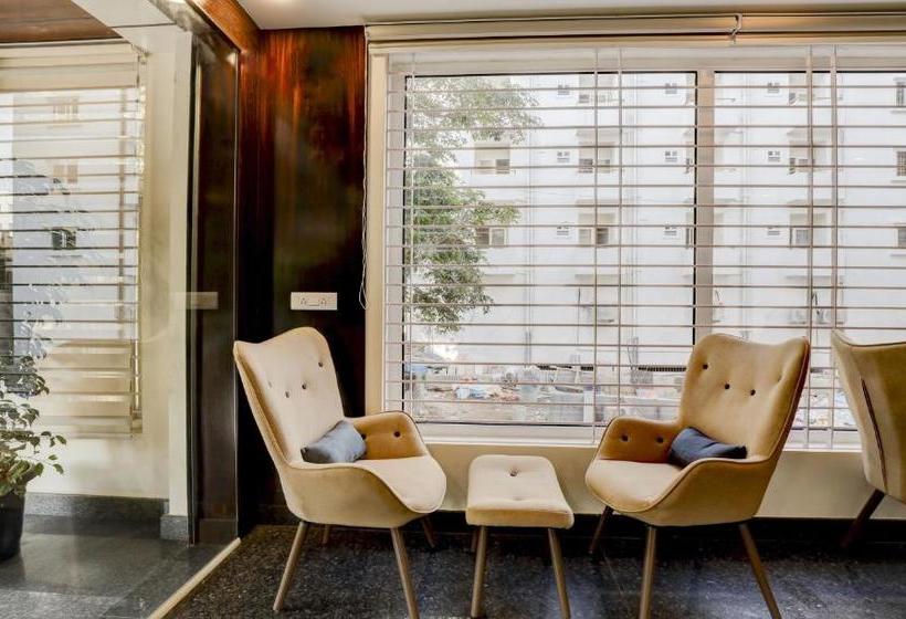 Treebo Trend Emora Hotel And Suites Brookfield