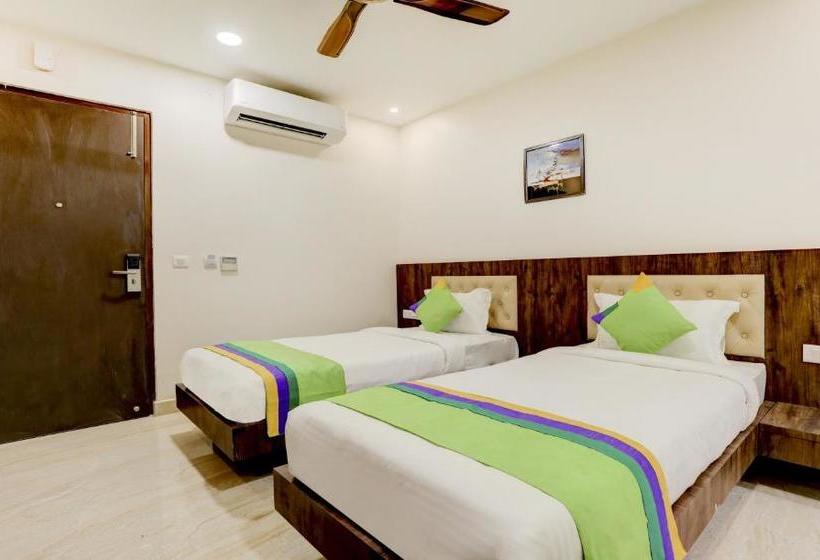 Treebo Trend Emora Hotel And Suites Brookfield