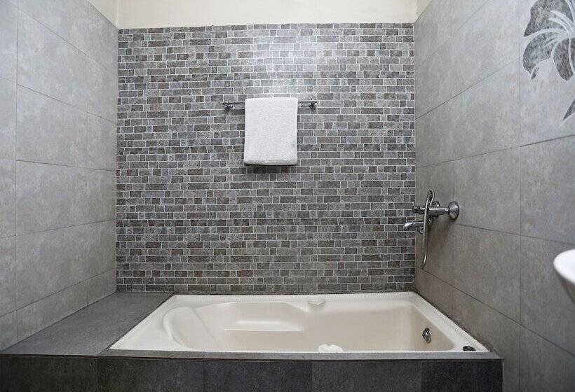 Hotel The Imperial Residency