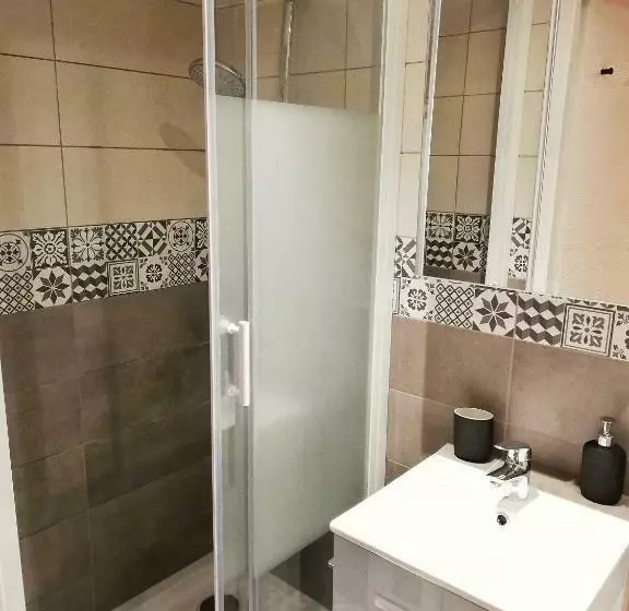 Sleep In Colmar   Parking   Centre