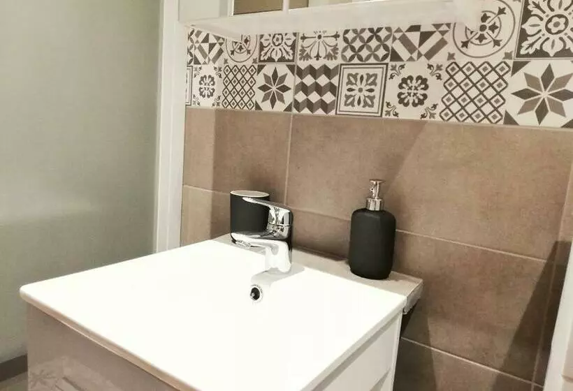 Sleep In Colmar   Parking   Centre