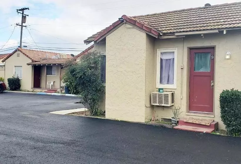 Hotelli Coalinga Hwy 33 East