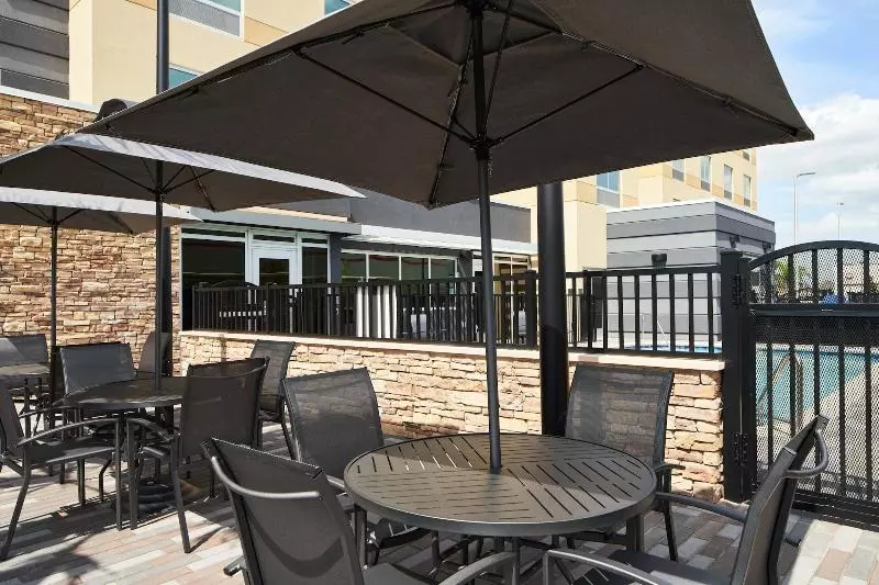 Hotelli Fairfield Inn & Suites Tampa Riverview