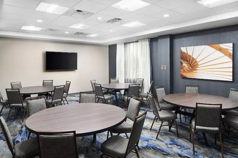 Hotelli Fairfield Inn & Suites Tampa Riverview