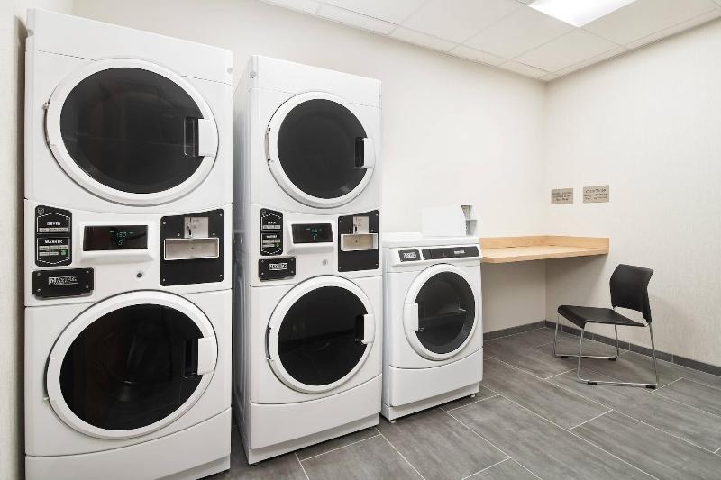 فندق Fairfield Inn & Suites Tampa Riverview