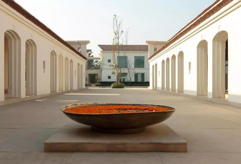 Hotelli Marasa Sarovar Premiere Bodhgaya