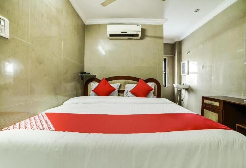 בית מלון כפרי Oyo 67287 Dkr Regency