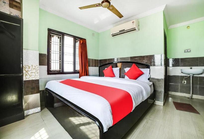 בית מלון כפרי Oyo 67287 Dkr Regency