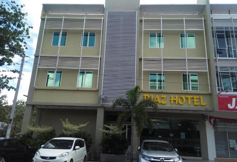 هتل Oyo 89839 Riaz