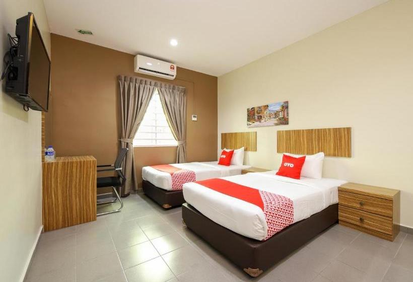 هتل Oyo 89839 Riaz