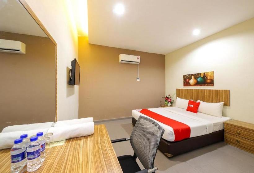 هتل Oyo 89839 Riaz