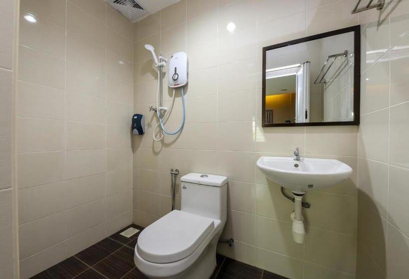 هتل Oyo 89839 Riaz