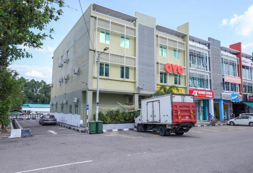 هتل Oyo 89839 Riaz