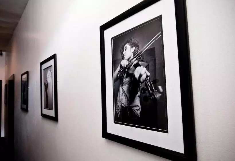 Отель Royal Residence